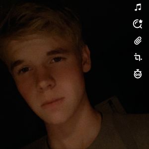 Meet your Posher, Daniel